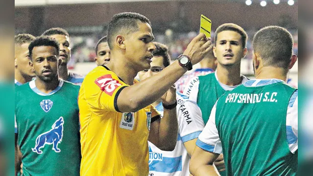 Imagem ilustrativa da notícia Veja os melhores lances do jogo cheio de tensão entre Paysandu e Bragantino