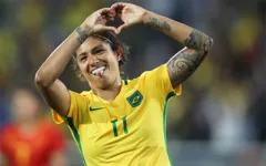 Imagem ilustrativa da notícia 'Foi uma honra vestir essa camisa', diz Cristiane ao anunciar saída de time