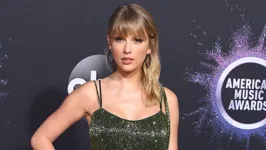 Imagem ilustrativa da notícia Taylor Swift critica pressão para que mulheres engravidem