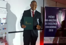 Professor de escola em Marituba é premiado por trabalho com excelência educacional.