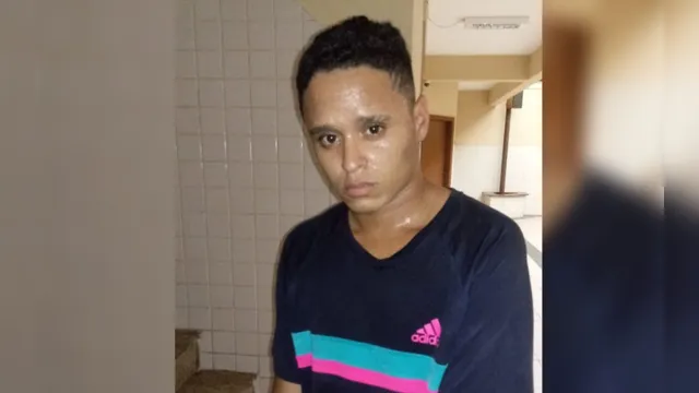 Imagem ilustrativa da notícia Homem rouba com arma falsa e é preso em Belém
