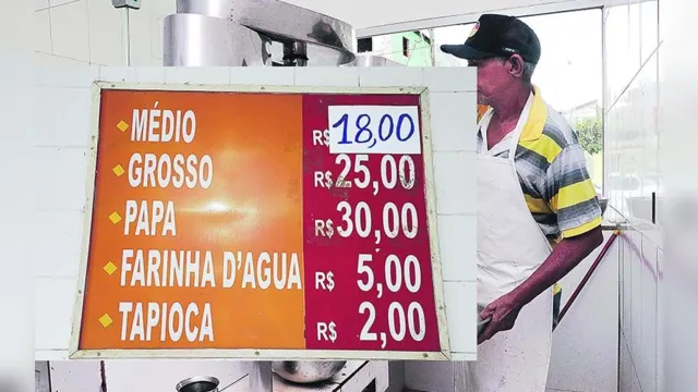 Imagem ilustrativa da notícia Açaí já dobrou de preço em alguns pontos de Belém