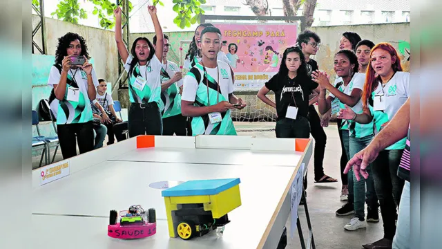 Imagem ilustrativa da notícia Cerca de 200 estudantes participaram de torneio de robôs em escolas de Belém