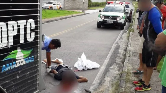 Imagem ilustrativa da notícia Ladrão morre após pular de moto durante perseguição policial