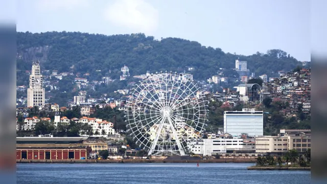 Imagem ilustrativa da notícia Maior roda-gigante da América Latina é inaugurada no Brasil 