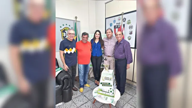 Imagem ilustrativa da notícia Troféu Camisa 13 lança urna fixa na sede da FPF