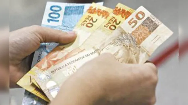 Imagem ilustrativa da notícia Guardar dinheiro é a meta financeira do brasileiro para 2020