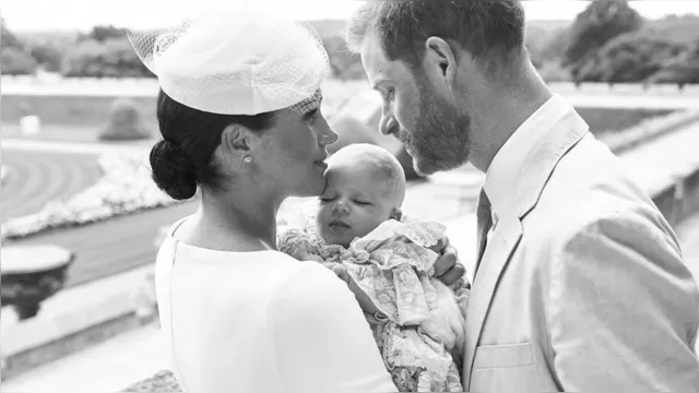 Imagem ilustrativa da notícia Príncipe
Harry e Meghan anunciam que vão se afastar do papel de membros da família real