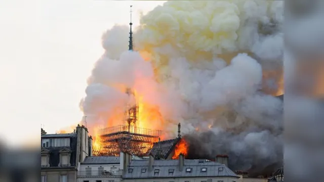 Imagem ilustrativa da notícia Catedral de Notre-Dame pode não ser salva, afirma reitor