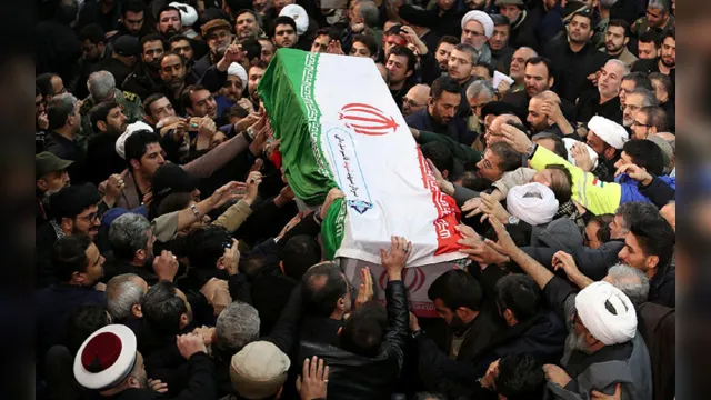 Imagem ilustrativa da notícia Tumulto em funeral de general do Irã deixa ao menos 35 mortos