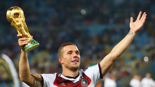 Imagem ilustrativa da notícia Flamengo quer contratar Lukas Podolski, segundo imprensa alemã