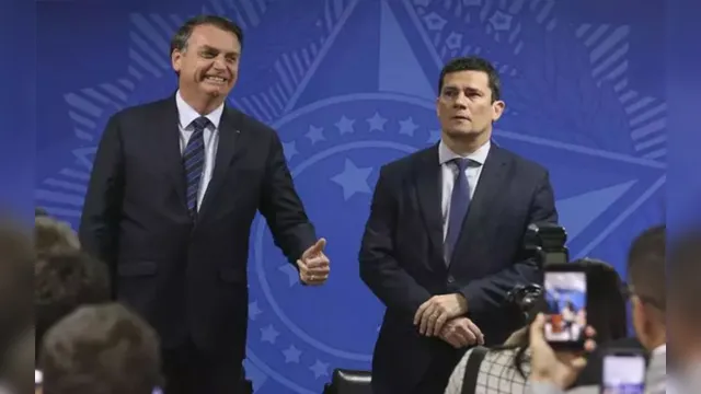 Imagem ilustrativa da notícia Bolsonaro estuda esvaziar funções de Moro no Governo