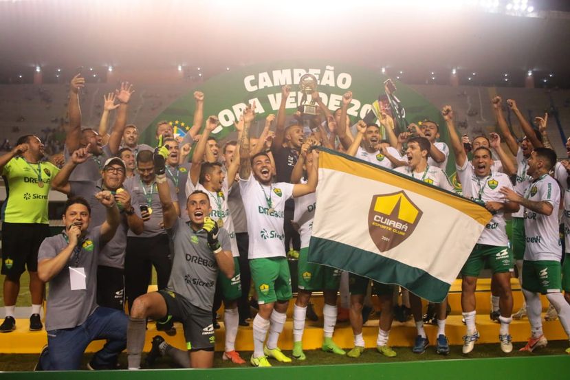 
        
        
            Após pênalti
bizarro do Paysandu, Cuiabá é campeão da Copa Verde
        
    