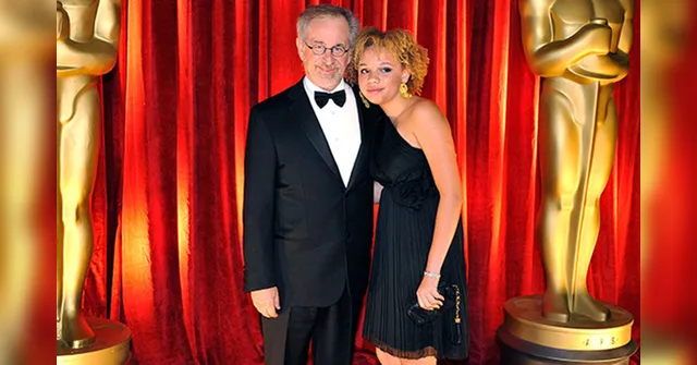 Imagem ilustrativa da notícia Filha de Steven Spielberg vira atriz pornô