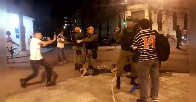 Imagem ilustrativa da notícia Justiça determina extinção de torcidas organizadas