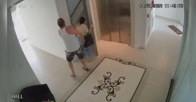 Imagem ilustrativa da notícia Mulher é agredida por ex-síndico em prédio; veja o vídeo