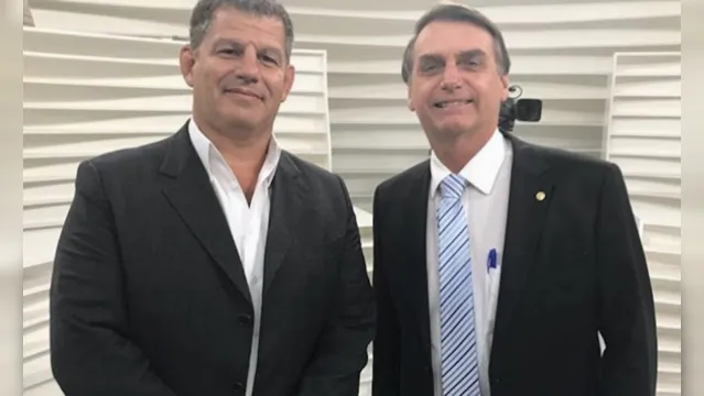 Imagem ilustrativa da notícia Bebianno afirmou ter material envolvendo Bolsonaro 'fora do Brasil' 
