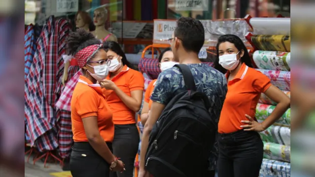 Imagem ilustrativa da notícia Máscara
descartável é imagem símbolo da pandemia de coronavírus; veja quando e como
usar