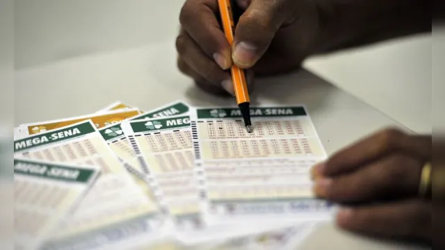 Imagem ilustrativa da notícia Caixa suspende sorteio da Loteria Federal por três meses