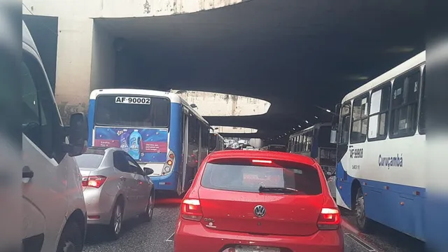 Imagem ilustrativa da notícia Chuva: manhã é de trânsito complicado em Belém e Ananindeua