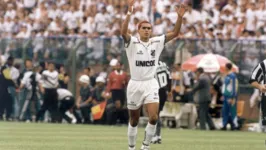 Imagem ilustrativa da notícia Craque paraense participa de lançamento de uniforme do Santos