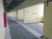 Imagens feitas pela AGE mostram que a obra foi entregue inacabada.