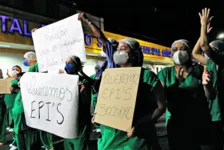 No último dia 15, técnicos e enfermeiros do PSM da 14 de março chegaram a fazer um protesto contra a falta de EPIs na unidade.