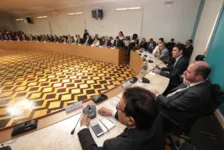No encontro de secretários da Fazenda de todos os estados foi discutida, também, a suspensão do pagamento das dívidas com o governo federal.
