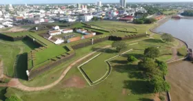 A situação é considerada crítica no Amapá, com  4.310 casos e 136 mortes em uma população de menos de 700 mil pessoas.