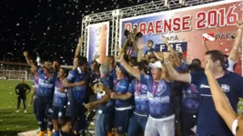Imagem ilustrativa da notícia Quarentena DOL: O dia que o São Francisco levanta taça de campeão no returno