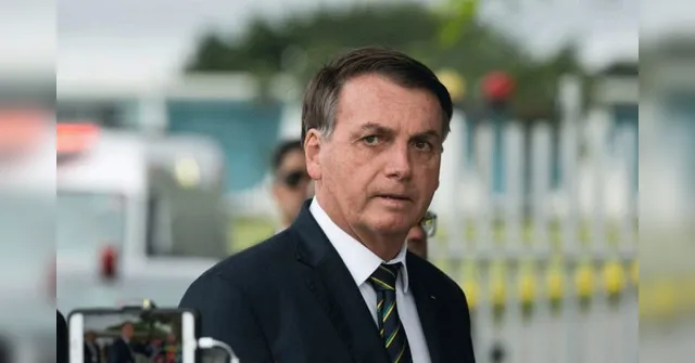 Imagem ilustrativa da notícia Bolsonaro expõe valor da gasolina nas refinarias: R$ 0,91