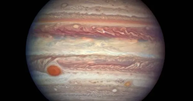 Imagem ilustrativa da notícia Astrônomos produzem imagem rara de Júpiter através de mosaico de fotos