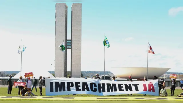 Imagem ilustrativa da notícia Veja quem Bolsonaro já nomeou em troca de apoio do centrão para evitar
impeachment