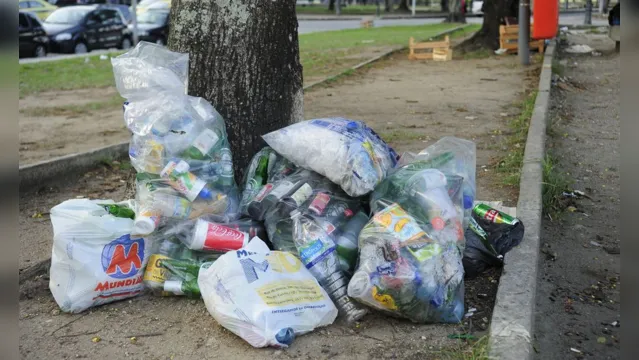 Imagem ilustrativa da notícia Balanço mostra queda em
produção de lixo domiciliar durante pandemia