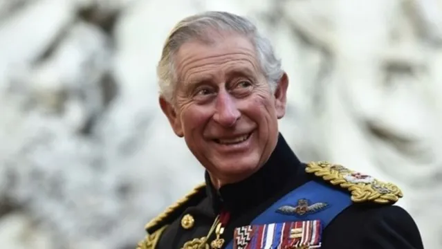 Imagem ilustrativa da notícia Príncipe Charles anuncia que passa bem após fim de quarentena