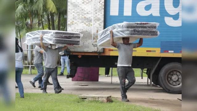 Imagem ilustrativa da notícia Polícia
já investiga suposta venda de colchões no entorno do Mangueirão