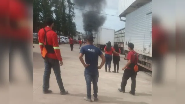 Imagem ilustrativa da notícia Fábrica de tintas da Veloz explode na Grande Belém; veja o vídeo!