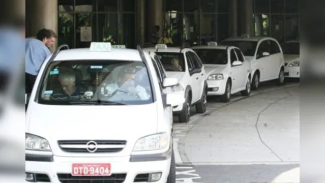 Imagem ilustrativa da notícia Taxistas podem enviar pedido de isenção de imposto por e-mail