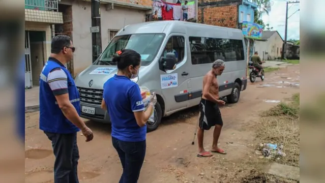 Imagem ilustrativa da notícia Moradores da Cabanagem recebem cestas de alimentação 