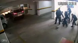 Nas imagens da ação que durou menos de quatro minutos, é possível ver a conduta dos agentes.