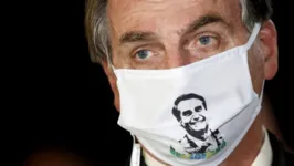 Imagem ilustrativa da notícia 'Se acabarem as fake news, acaba Jair Bolsonaro', diz cientista político