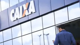 Auxílio paga parcelas de R$ 600, sendo R$ 1,2 mil para mães solteiras.