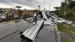 Na cidade de Chapecó houveram muitos estragos e inclusive uma morte.