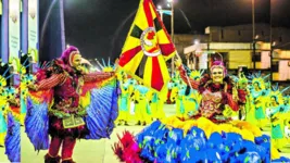 A Grande Família apresenta a live “Sorria Amor” relembrando sambas-enredo marcantes. 