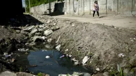 Trabalho na Santa Marta é feito por pesquisadores da Uerj.