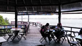 A ilha do Combu concentra dezenas de restaurantes que atraem turistas e os próprios belenenses.