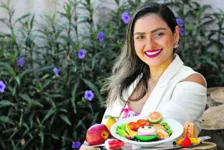 E o ideal é investir no consumo de sucos, frutas, legumes e proteínas. Confira orientações da nutricionista Danielle Farias.