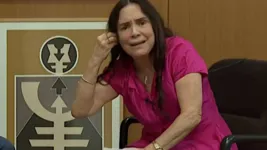 Imagem ilustrativa da notícia Regina
Duarte é processada por apologia da tortura