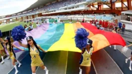 Imagem ilustrativa da notícia Torcidas LGBT buscam impulso com protestos