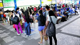 Aproximadamente dez mil pessoas são esperadas no Terminal Rodoviário de Belém neste final de semana, segundo a administração.